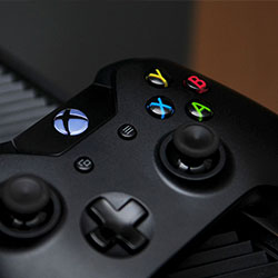 萨拉赫这记扑救，这波操作绝了